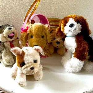 5 dog stuffed animals assorted sizes. Pucci pup comes with zip up carrier